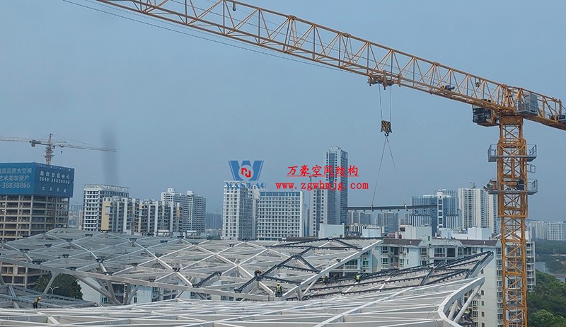 勞動最光榮，致敬一線工作者！