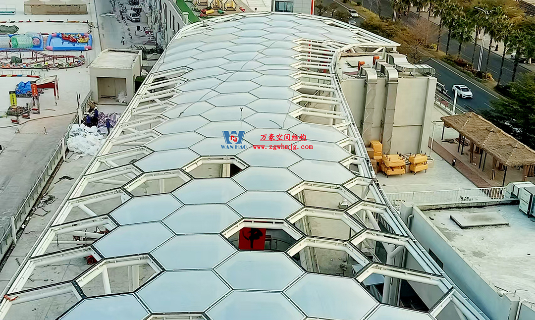 奮進!每一天丨加速!加速!直擊項目施工現(xiàn)場→ 奮進!每一天丨加速!加速!直擊項目施工現(xiàn)場→