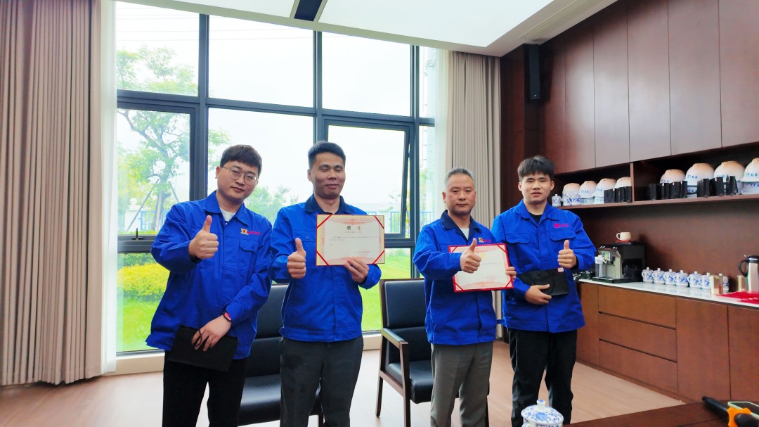 浙江萬豪空間結構集團有限公司隆重舉行“匠心傳承·共筑未來”師徒大會! 浙江萬豪空間結構集團有限公司隆重舉行“匠心傳承·共筑未來”師徒大會!