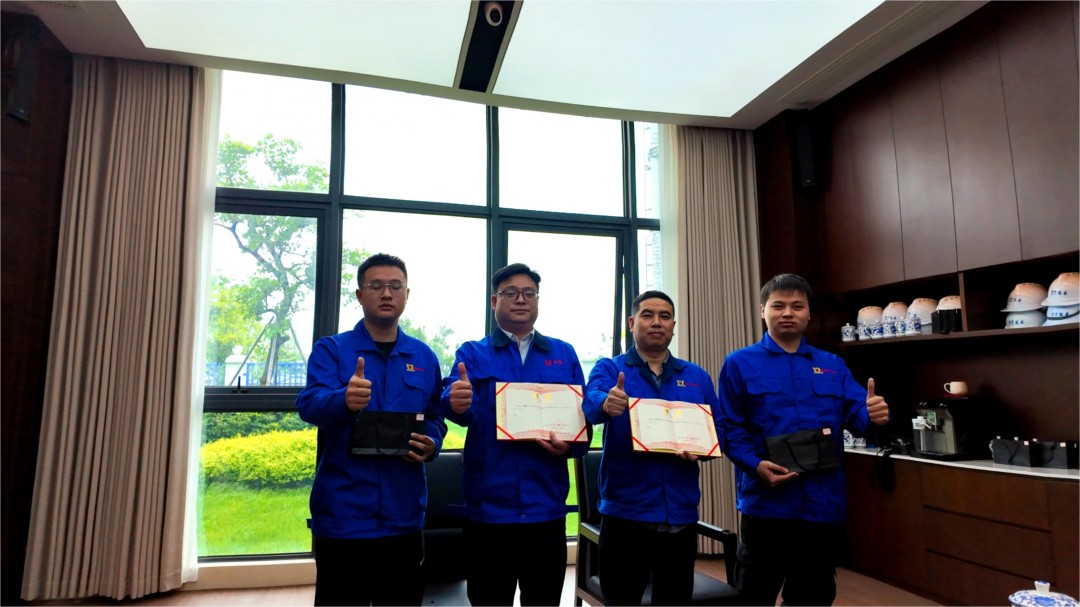 浙江萬豪空間結構集團有限公司隆重舉行“匠心傳承·共筑未來”師徒大會! 浙江萬豪空間結構集團有限公司隆重舉行“匠心傳承·共筑未來”師徒大會!