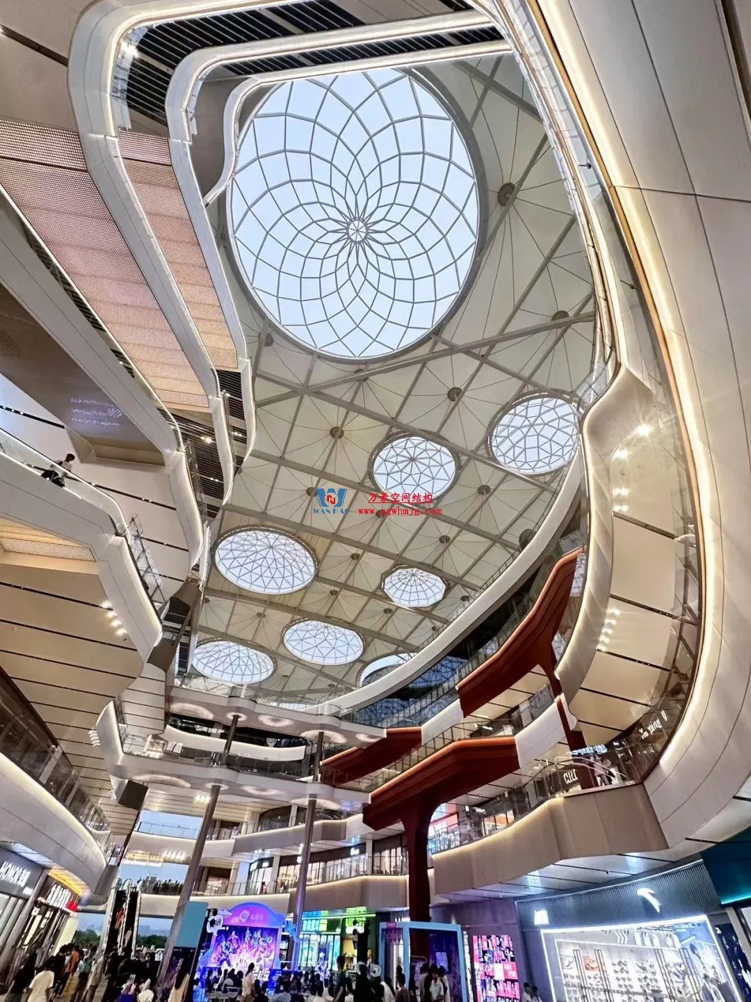 聚焦哈工大!浙江萬豪空間結構集團廣州海應項目閃耀全國空間結構技術交流會 聚焦哈工大!浙江萬豪空間結構集團廣州海應項目閃耀全國空間結構技術交流會