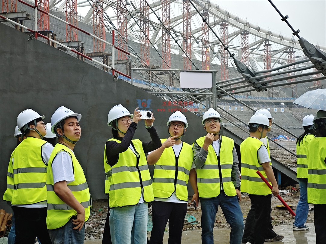 標桿引領,智啟未來——萬豪集團營銷、設計與技術骨干共赴無錫奧體中心,現場觀摩學習解鎖“創新密碼” 標桿引領,智啟未來——萬豪集團營銷、設計與技術骨干共赴無錫奧體中心,現場觀摩學習解鎖“創新密碼”