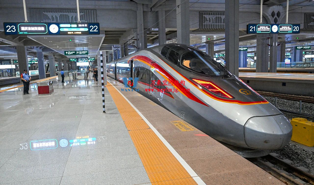 重慶東站:揭開“西部高鐵新地標”神秘面紗 重慶東站:揭開“西部高鐵新地標”神秘面紗