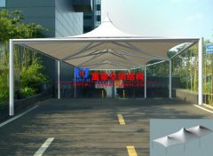 出入口張拉膜結(jié)構(gòu)是什么？有哪些特點？