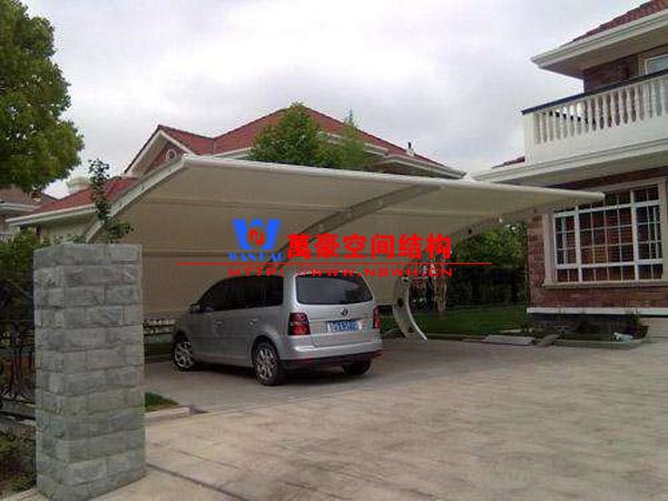 膜結構車棚造價