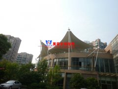 膜結構和傳統結構對比有哪些優勢？膜結構建筑有哪些突出的特點？