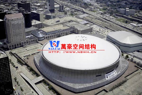 鞍式張拉膜結構